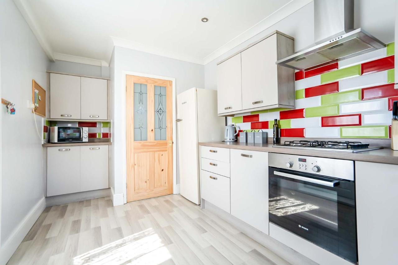 Beautiful 3 Bedroom Home, 10 Minutes Walk To Beach. Cleethorpes Exteriér fotografie
