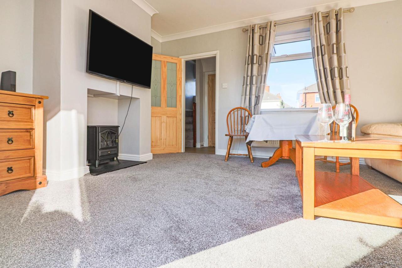 Beautiful 3 Bedroom Home, 10 Minutes Walk To Beach. Cleethorpes Exteriér fotografie